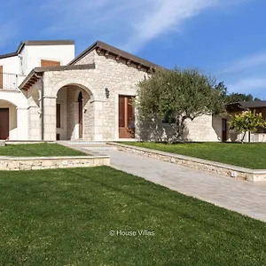  Villa House & - Fidalma
